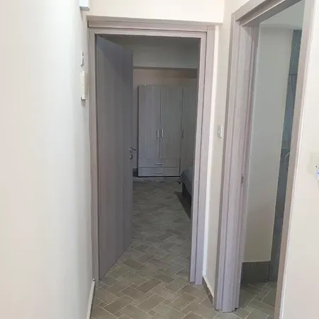 Leucolla Hill & Sea * بروتاراس