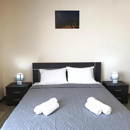 Leucolla Hill & Sea *