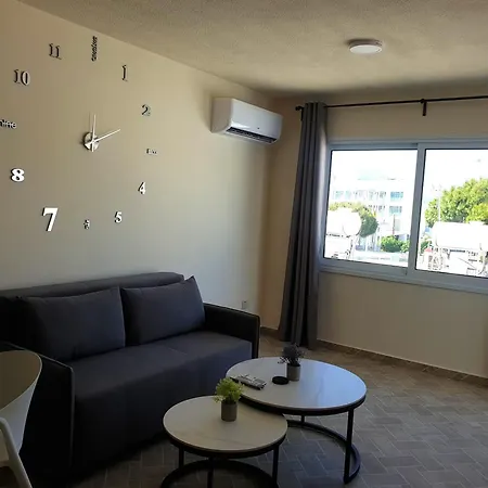 Leucolla Hill & Sea * بروتاراس