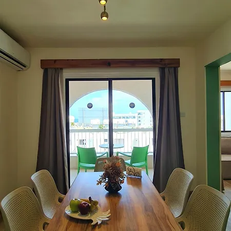 Leucolla Hill & Sea Apartmán Protaras