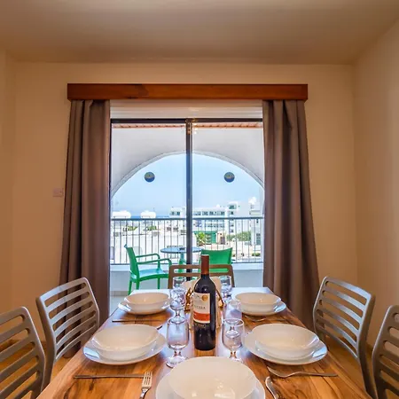 Leucolla Hill & Sea Apartamento Protaras