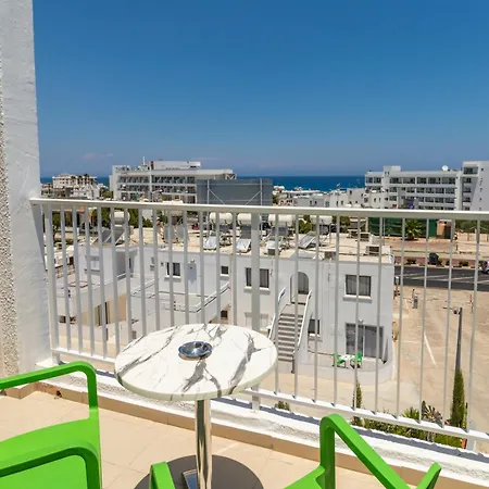Apartmán Leucolla Hill & Sea *