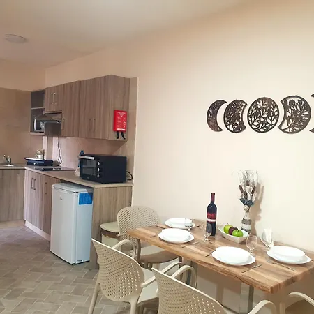 Leucolla Hill & Sea *